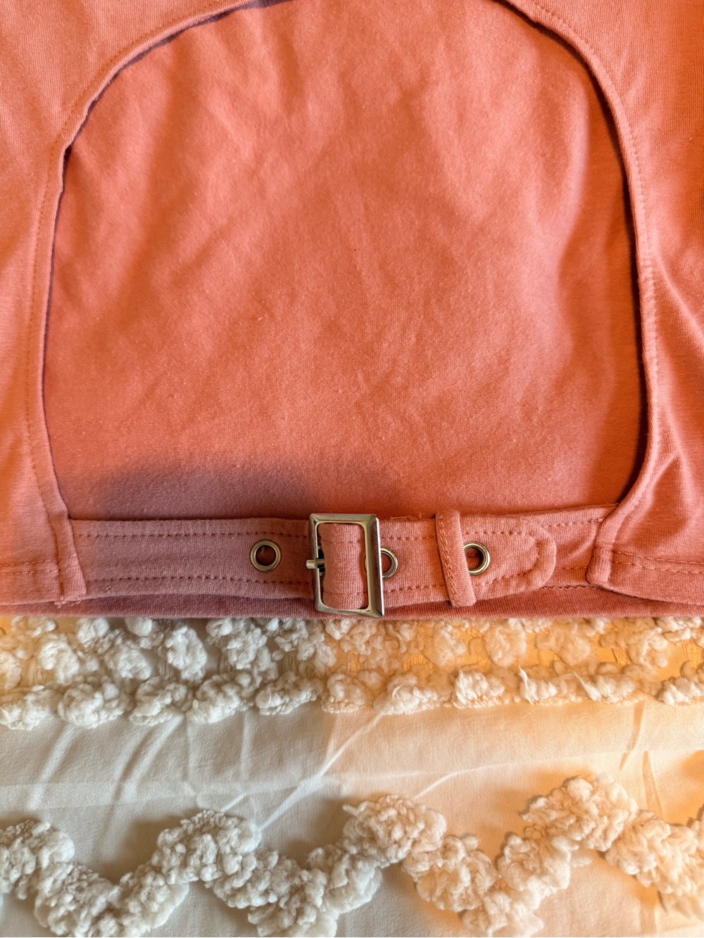 Zine Pink Open Back Buckle Crop Top Size Small Short Sleeve Tee - Picture 3 of 6